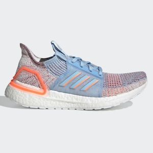 RARE ** Women Ultraboost 19 Sneakers EUC